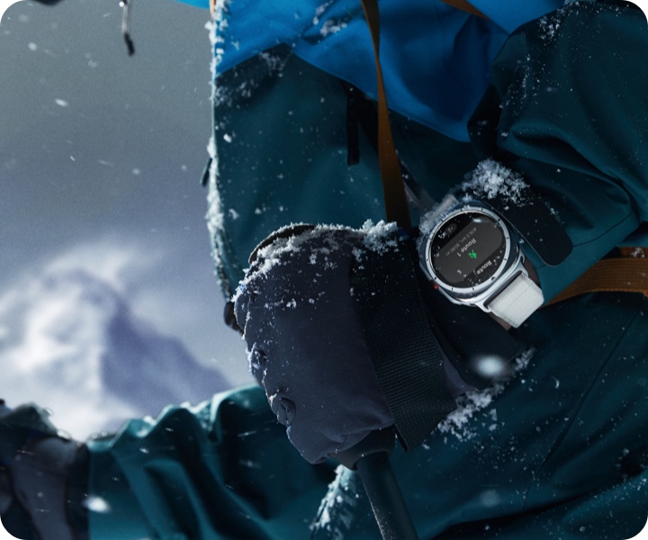 Умные часы Samsung Galaxy Watch Utra LTE 47mm Titanium Silver Прочный. Надежный. Готов ко всему.